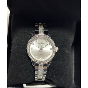 Boussivie Stainless Quartz Crystal Detailing Bezel, Face, Strap NIB Glam